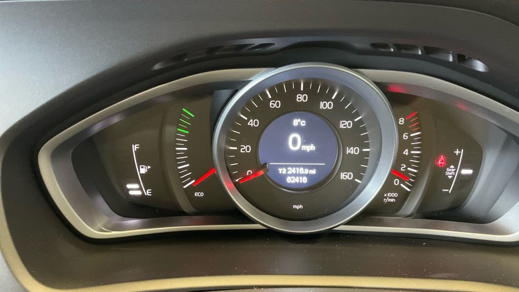 Used Volvo V40 2017 for sale - 77967206: Photo 13