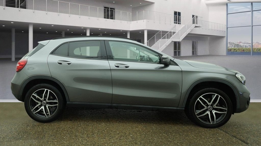 Used Mercedes-Benz GLA 2019 for sale - 77693583: Photo 10