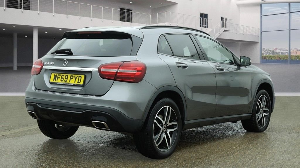 Used Mercedes-Benz GLA 2019 for sale - 77693583: Photo 9