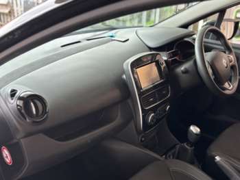Used Renault Clio 2018 for sale - 75264260: Photo