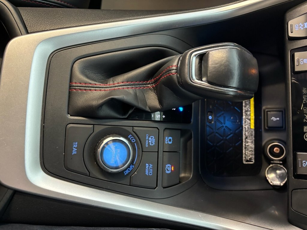 Used Toyota RAV4 2021 for sale - 77547097: Photo 17