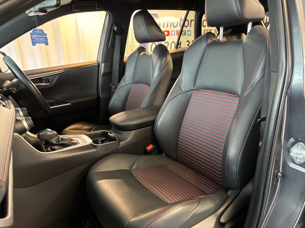 Used Toyota RAV4 2021 for sale - 77547097: Photo 20