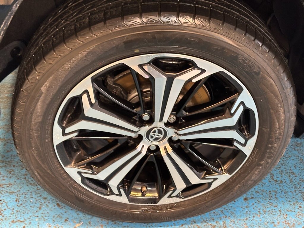 Used Toyota RAV4 2021 for sale - 77547097: Photo 38