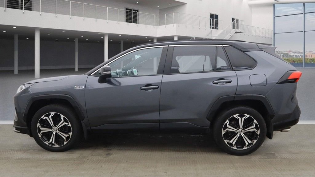 Used Toyota RAV4 2021 for sale - 77547097: Photo 6