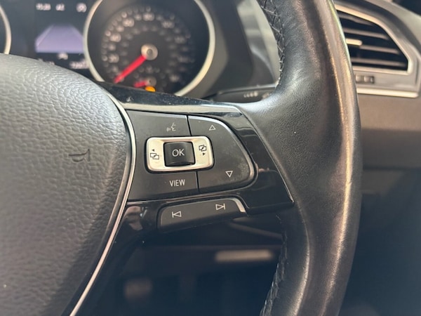 Used Volkswagen Tiguan 2019 for sale - 75585317: Photo 24