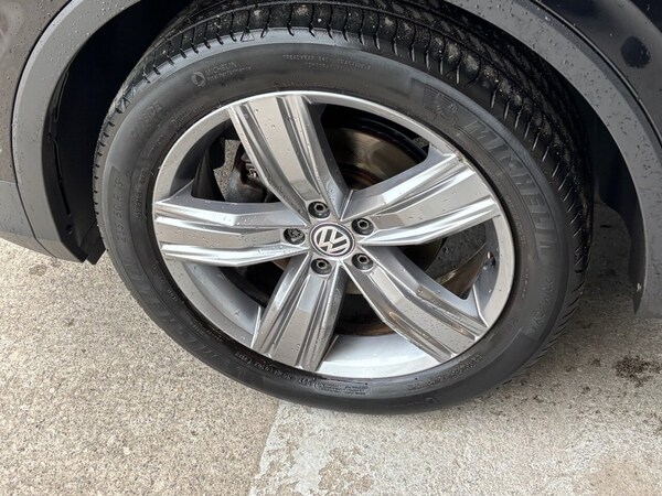 Used Volkswagen Tiguan 2019 for sale - 75585317: Photo 32