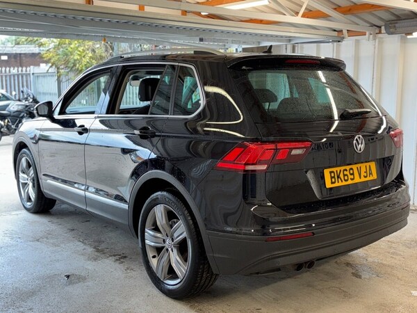 Used Volkswagen Tiguan 2019 for sale - 75585317: Photo 5