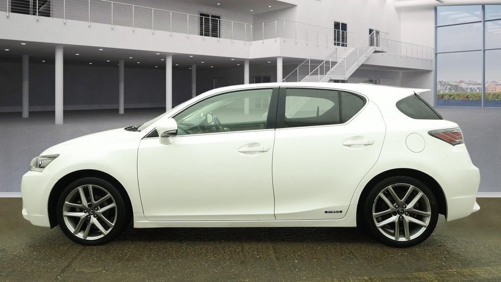 Used Lexus CT 2015 for sale - 77200456: Photo 9