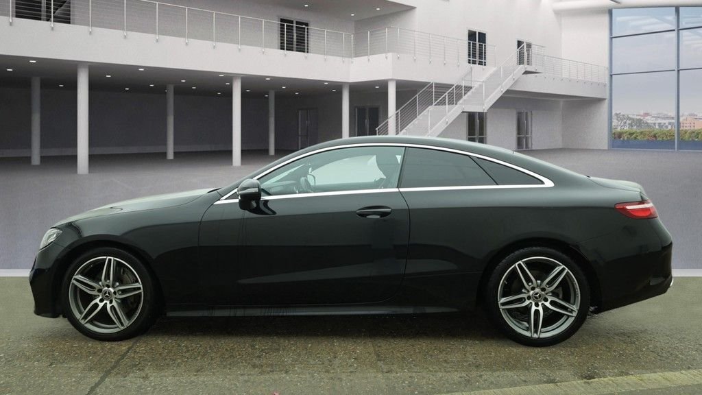 Used Mercedes-Benz E Class 2018 for sale - 77621381: Photo 6