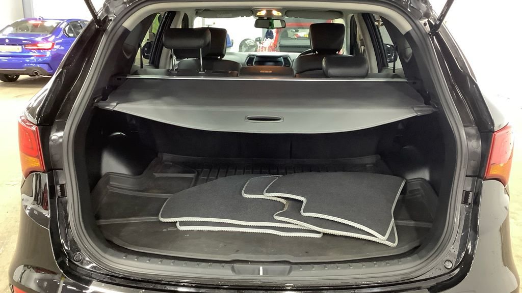 Used Hyundai Santa Fe 2016 for sale - 77547448: Photo 11