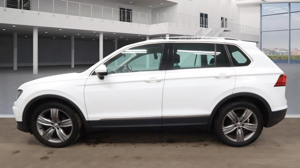 Used Volkswagen Tiguan 2019 for sale - 77621530: Photo 10