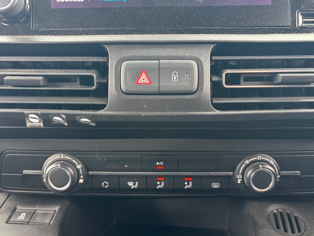Vehicle 33