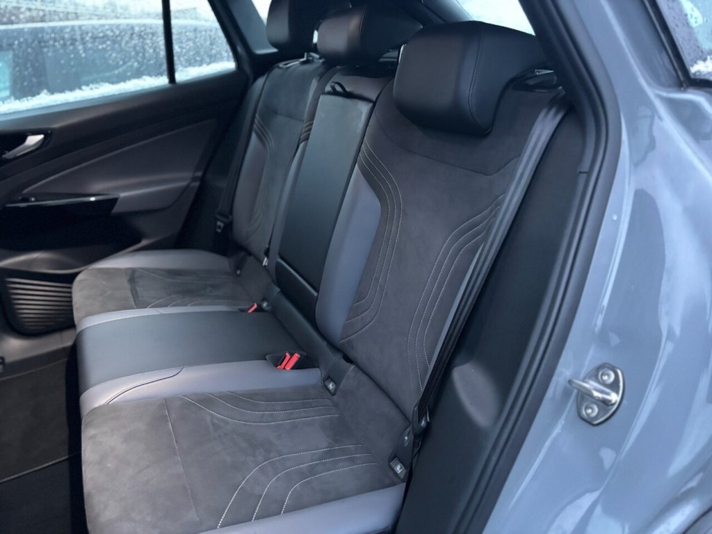 Used Volkswagen ID.4 2022 for sale - 76950525: Photo 29