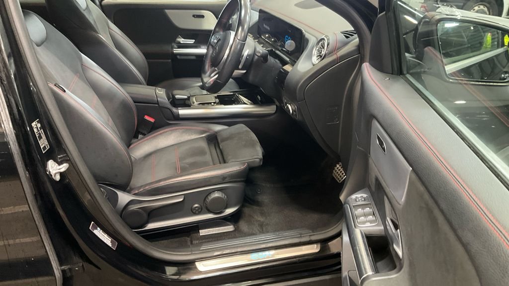 Used Mercedes-Benz EQA 2021 for sale - 76710982: Photo 2