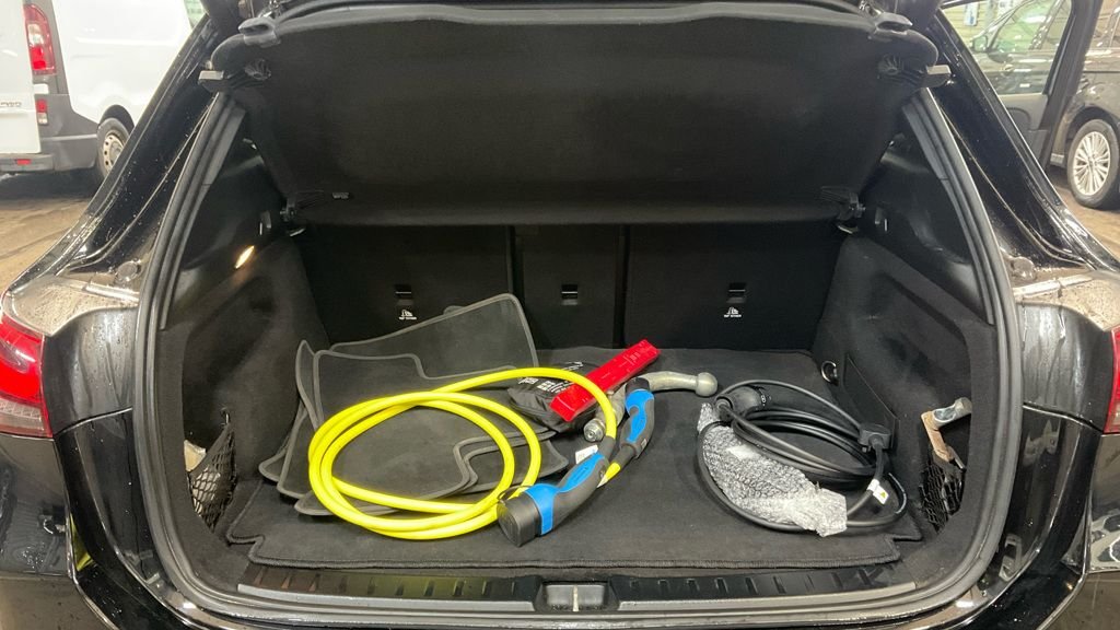 Used Mercedes-Benz EQA 2021 for sale - 76710982: Photo 9