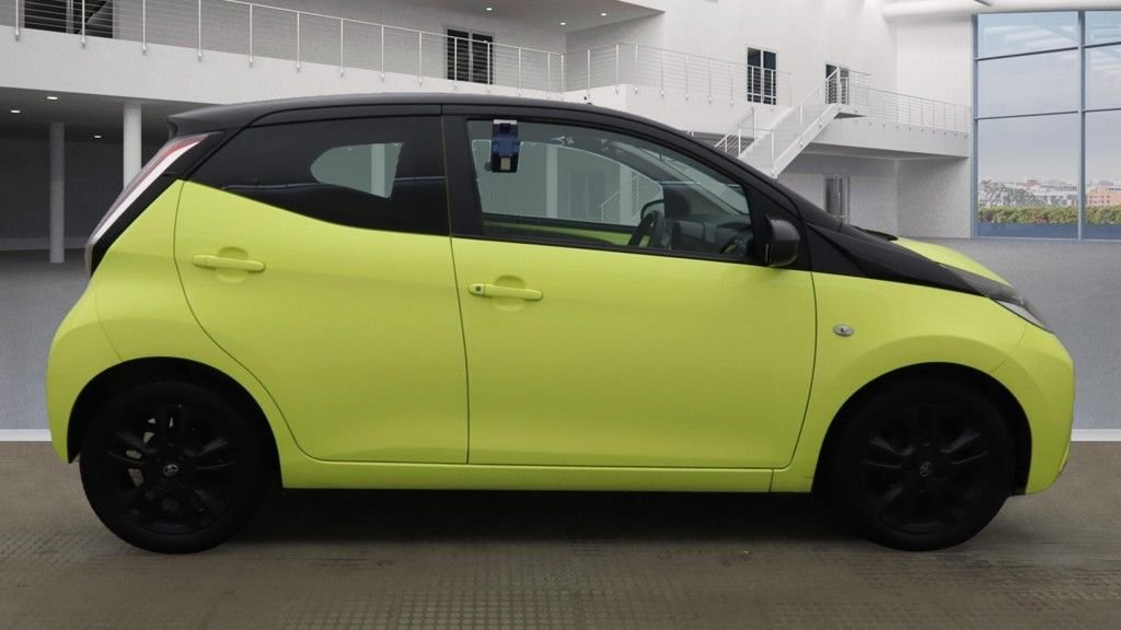 Used Toyota AYGO 2016 for sale - 76406606: Photo 11