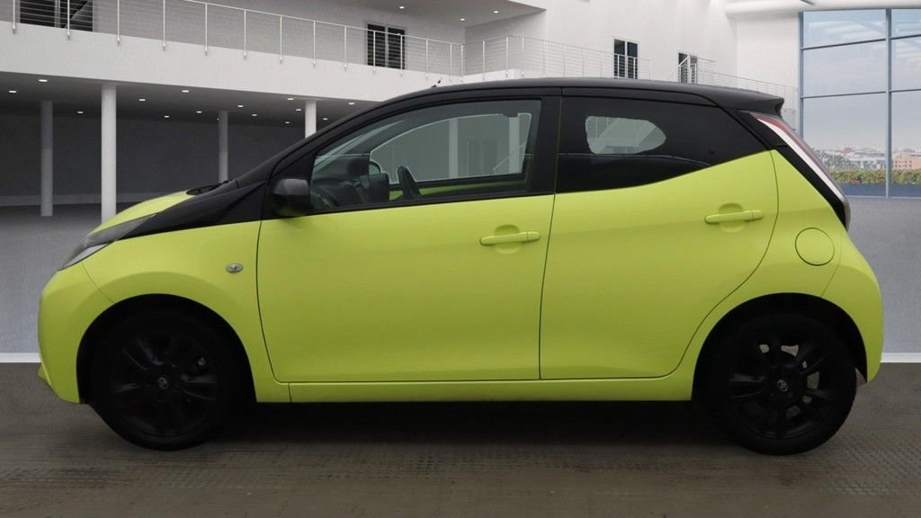 Used Toyota AYGO 2016 for sale - 76406606: Photo 12