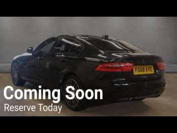 Used Jaguar XE 2018 for sale - 75194115: Photo
