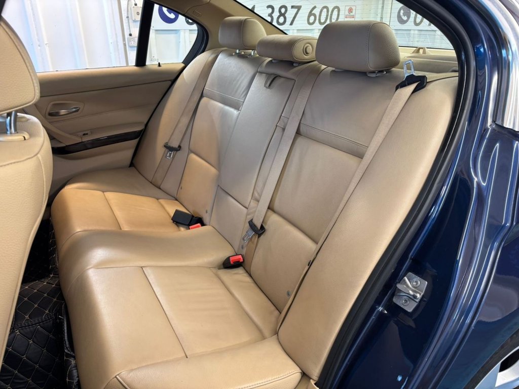 Used BMW 3 Series 2011 for sale - 77153873: Photo 12