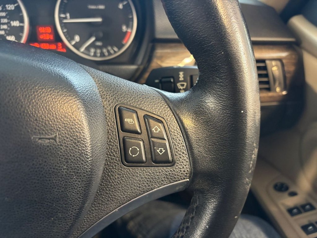 Used BMW 3 Series 2011 for sale - 77153873: Photo 19