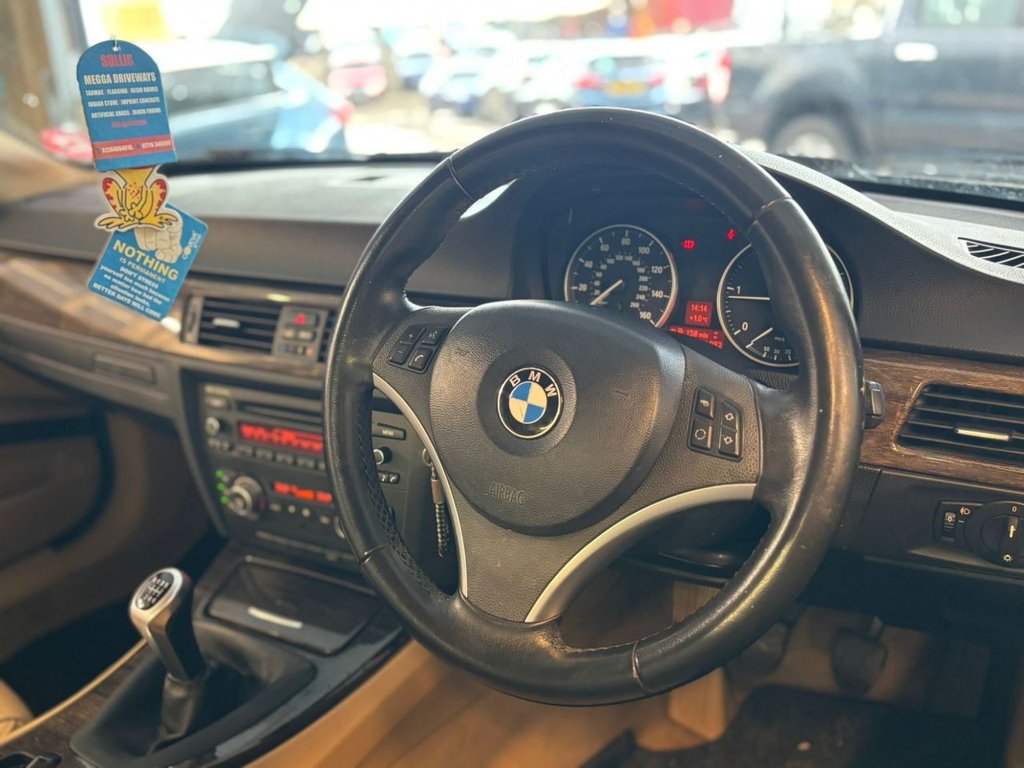 Used BMW 3 Series 2011 for sale - 77153873: Photo 31