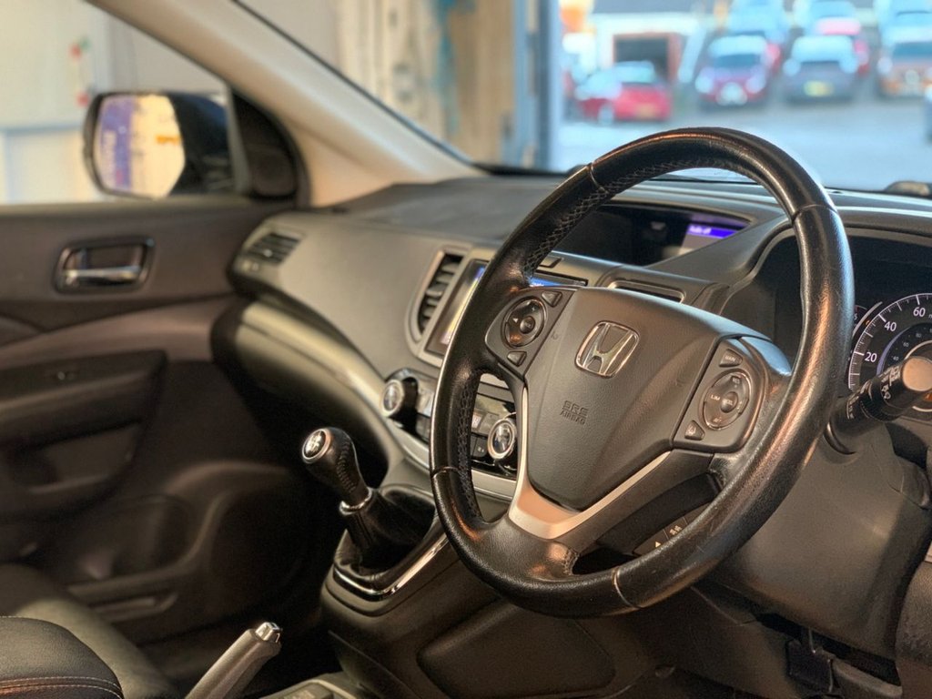 Used Honda CR-V 2017 for sale - 76604792: Photo 20