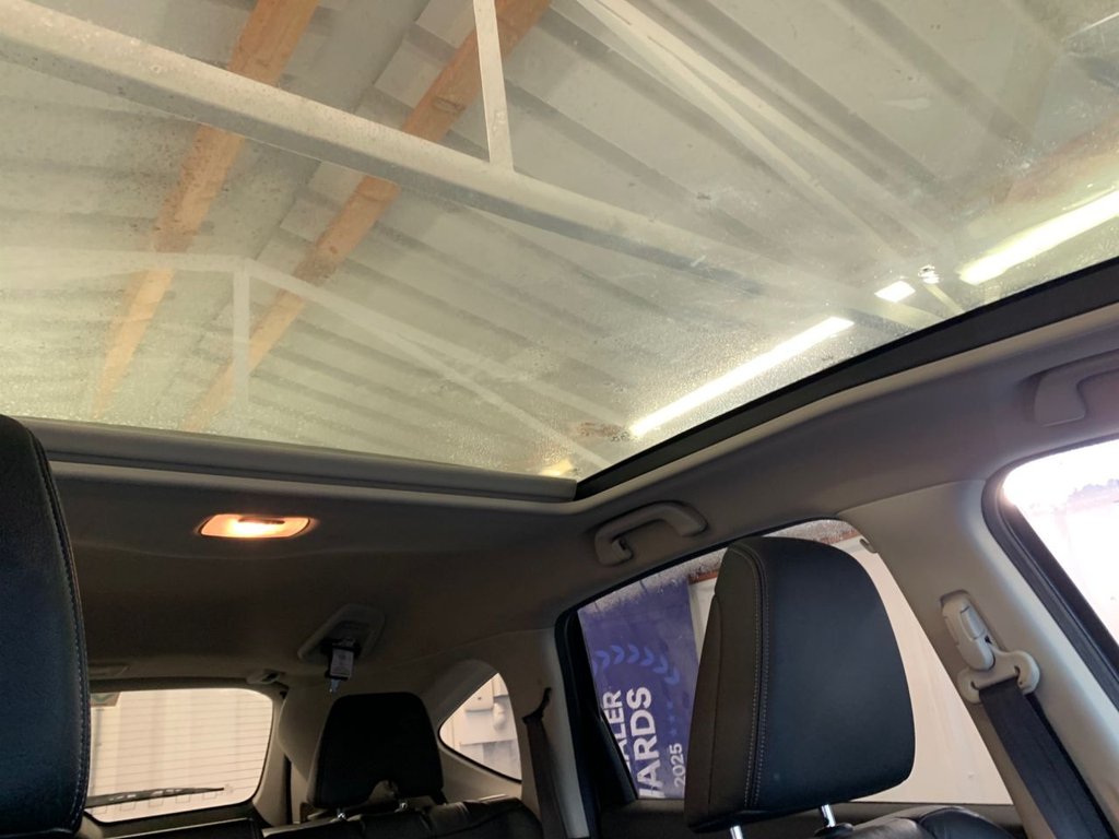 Used Honda CR-V 2017 for sale - 76604792: Photo 32