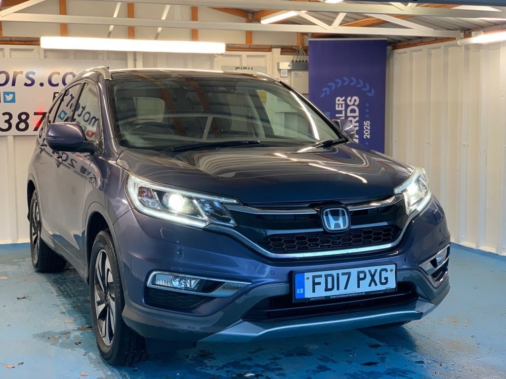 Used Honda CR-V 2017 for sale - 76604792: Photo 4