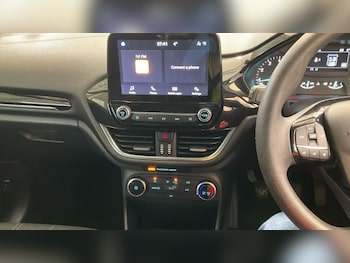 Used Ford Fiesta 2020 for sale - 78288202: Photo