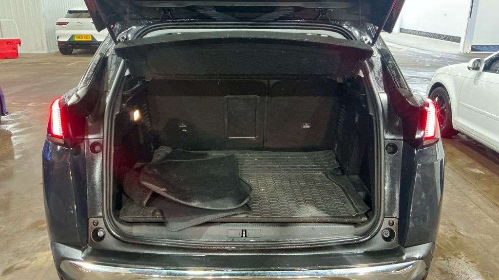 Used Peugeot 3008 2019 for sale - 77594403: Photo 12