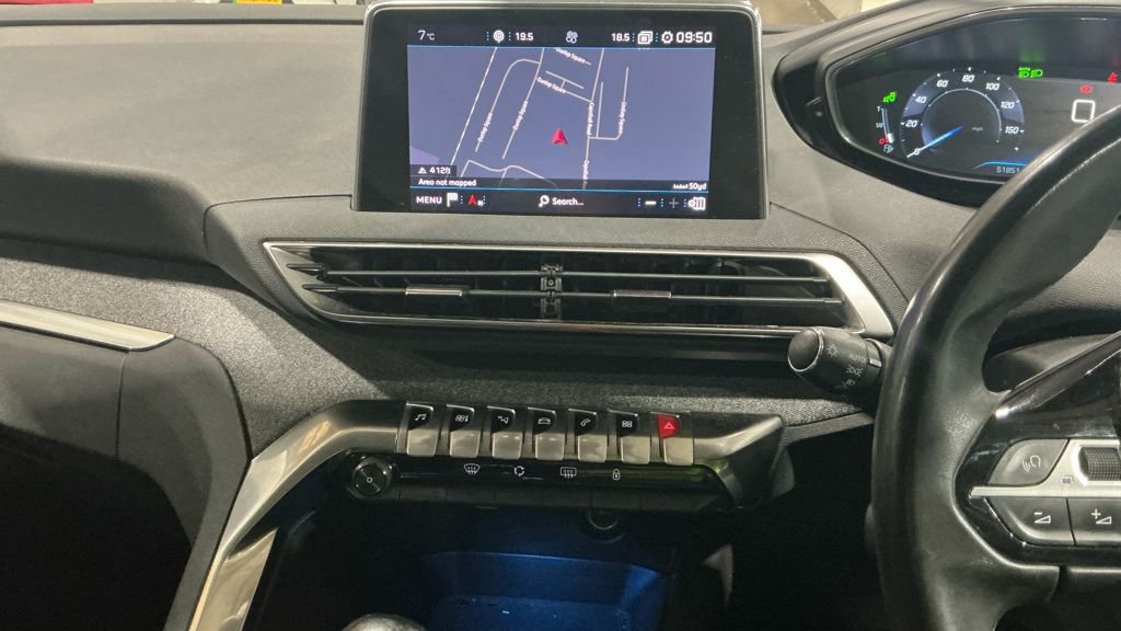 Used Peugeot 3008 2019 for sale - 77594403: Photo 14