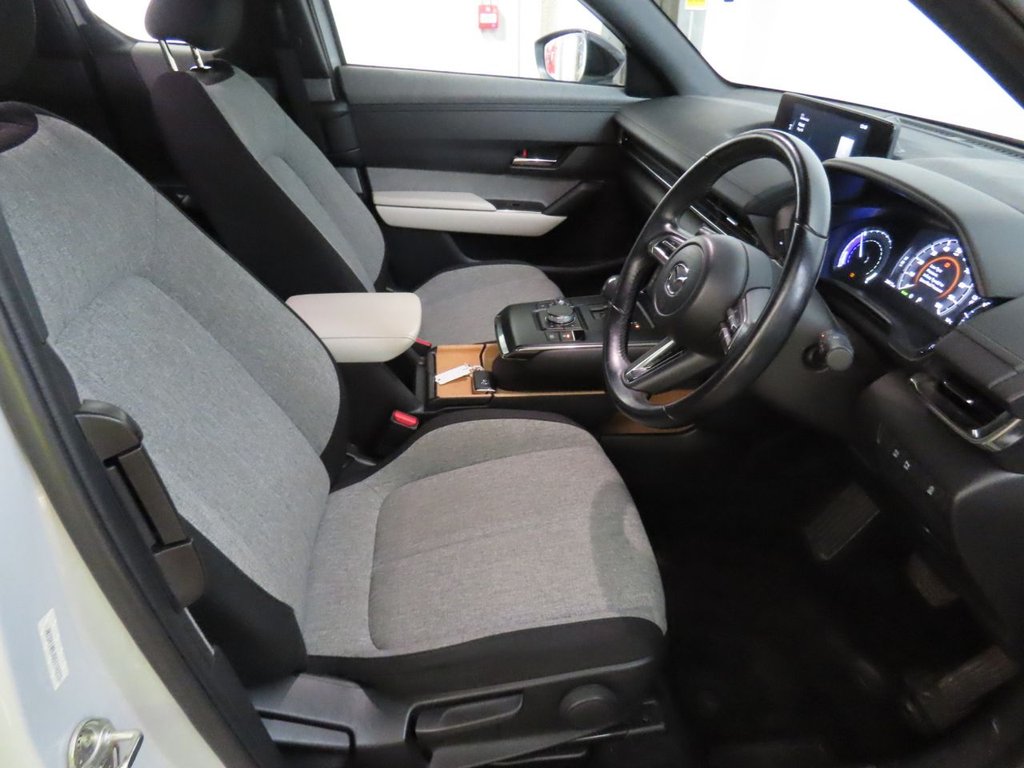 Used Mazda MX-30 2021 for sale - 76820687: Photo 2