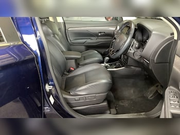 Used Mitsubishi Outlander 2020 for sale - 78996594: Photo