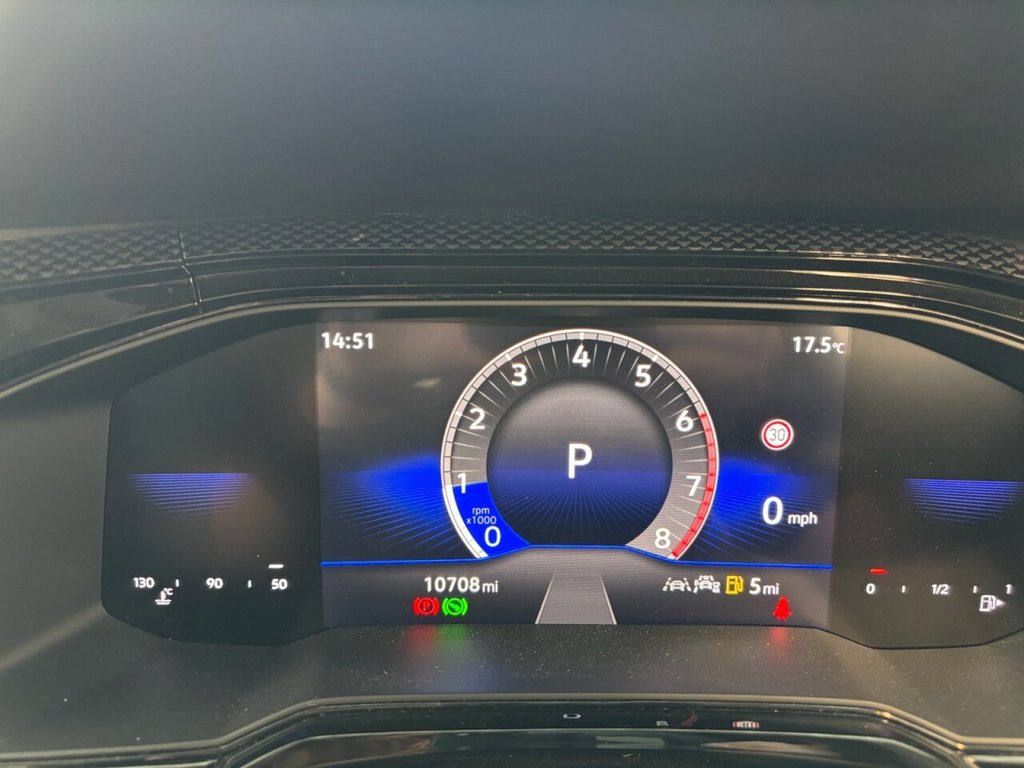 Used Volkswagen Taigo 2025 for sale - 76056686: Photo 32