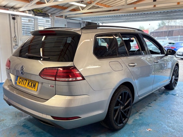 Used Volkswagen Golf 2017 for sale - 76163590: Photo 5