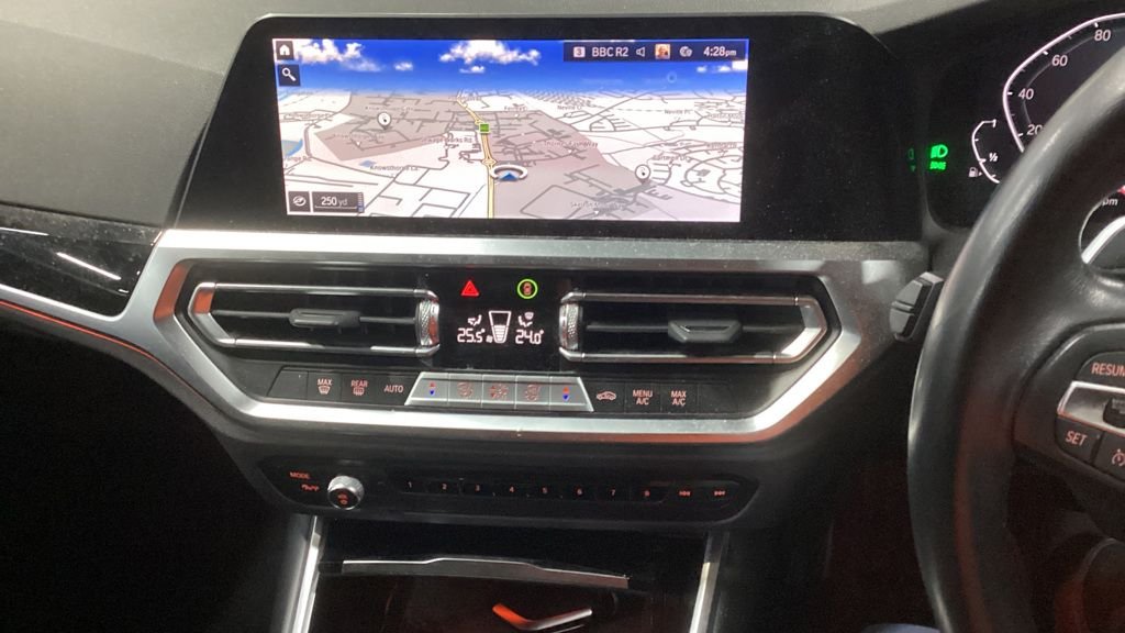 Used BMW 3 Series 2022 for sale - 77227387: Photo 12