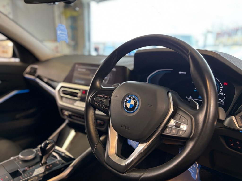 Used BMW 3 Series 2022 for sale - 77227387: Photo 30