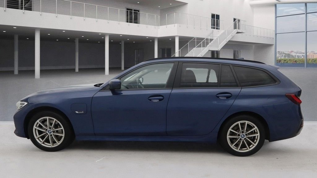 Used BMW 3 Series 2022 for sale - 77227387: Photo 8