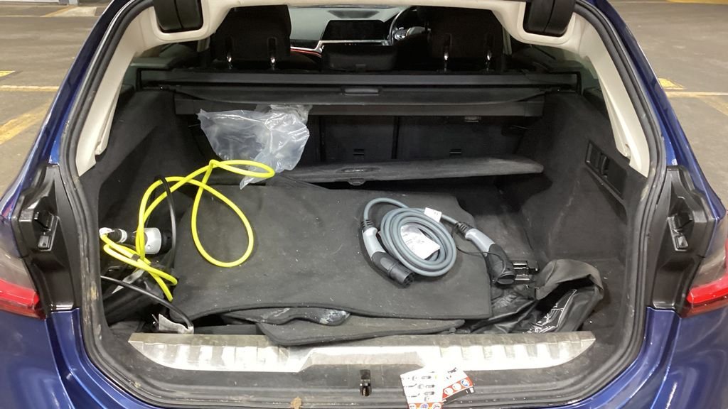 Used BMW 3 Series 2022 for sale - 77227387: Photo 9