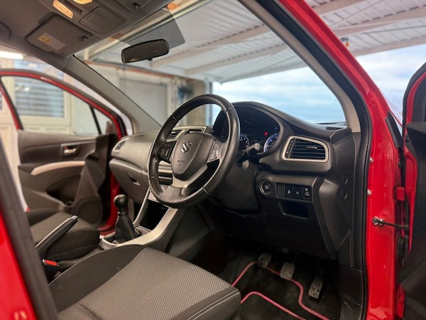 Used Suzuki SX4 S-Cross 2014 for sale - 74028500: Photo 33