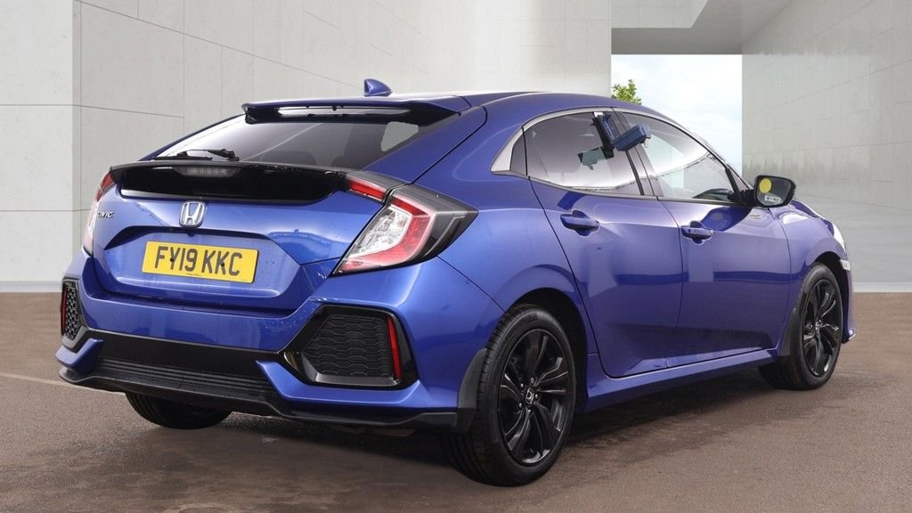 Used Honda Civic 2019 for sale - 78181825: Photo 4