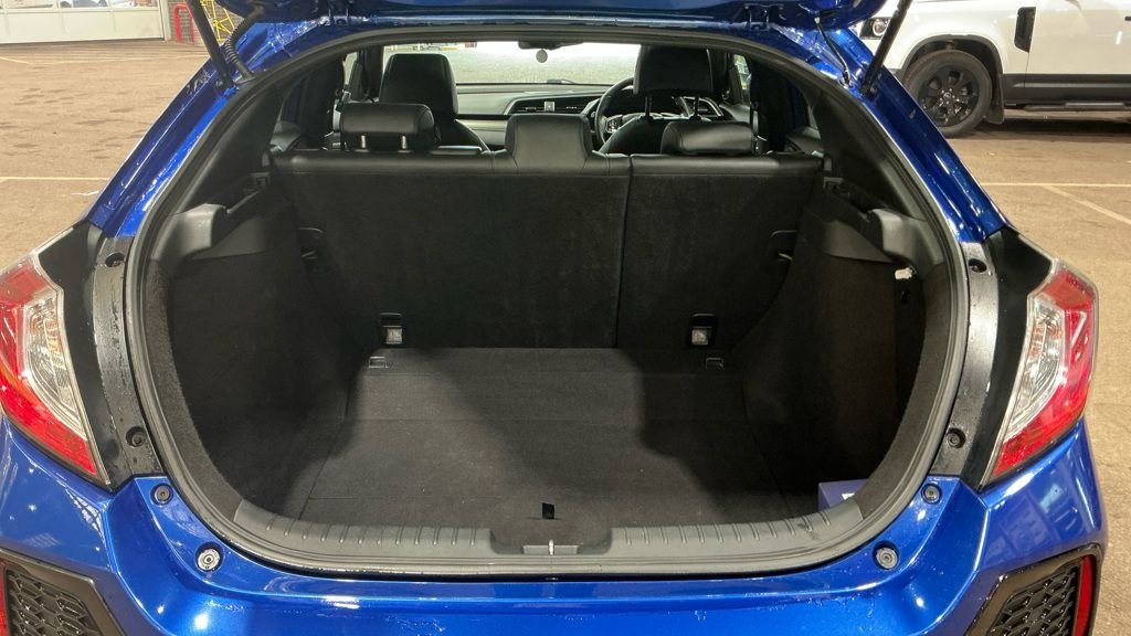 Used Honda Civic 2019 for sale - 78181825: Photo 7