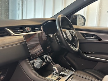 Used Jaguar F-Pace 2022 for sale - 79022931: Photo