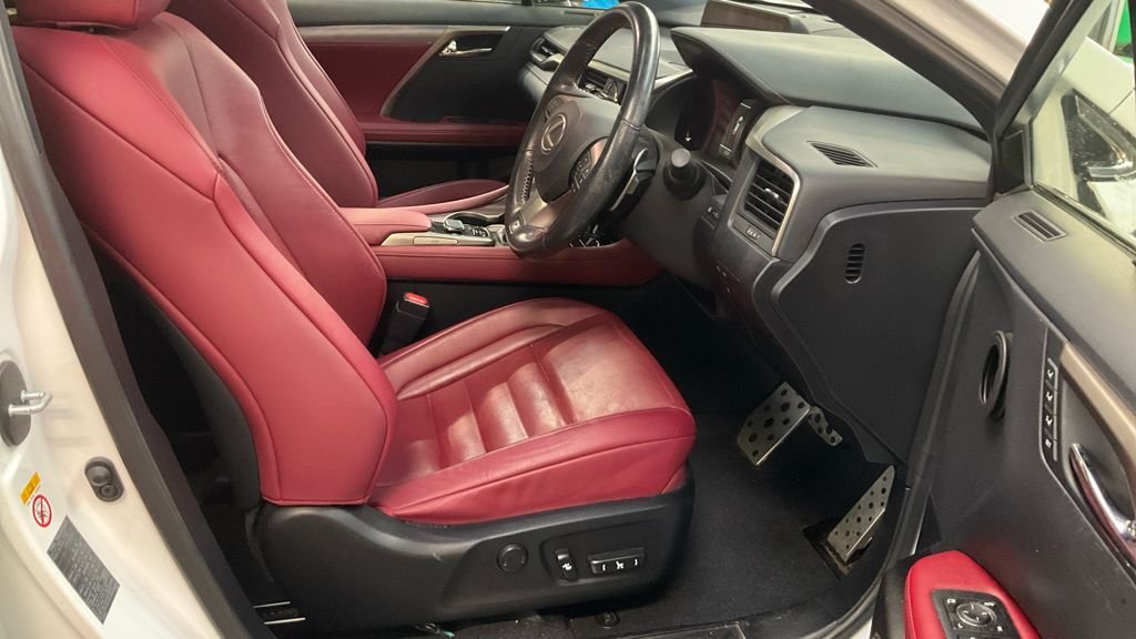 Used Lexus RX 2019 for sale - 76546638: Photo 2