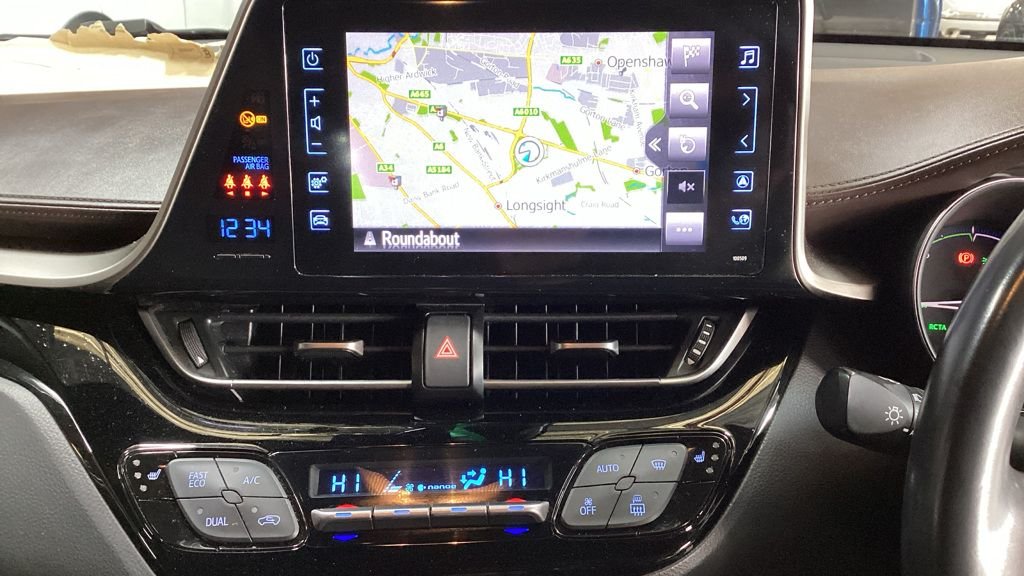 Used Toyota C-HR 2018 for sale - 76417442: Photo 15