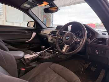 Used BMW 2 Series 2017 for sale - 74580536: Photo