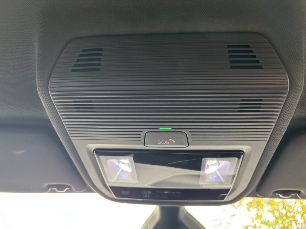 Used Volkswagen ID.3 2021 for sale - 75936440: Photo 32