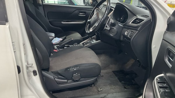 Used Mitsubishi L200 2020 for sale - 76210299: Photo 3