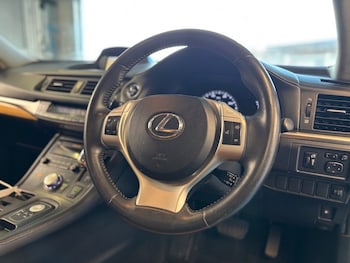 Used Lexus CT 2013 for sale - 76469741: Photo