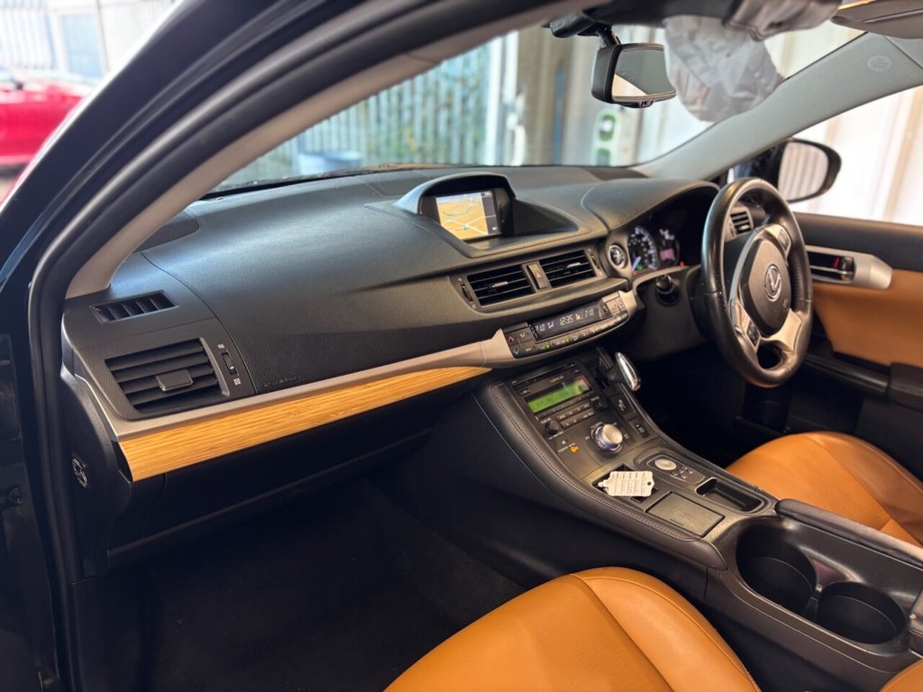 Used Lexus CT 2013 for sale - 76469741: Photo 30